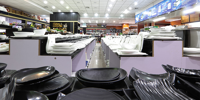 宇杰廚具告訴你進(jìn)行廚房設(shè)計(jì)時(shí)考慮的因素！